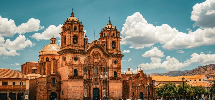 Debo esperar el nuevo aeropuerto de Cusco para viajar