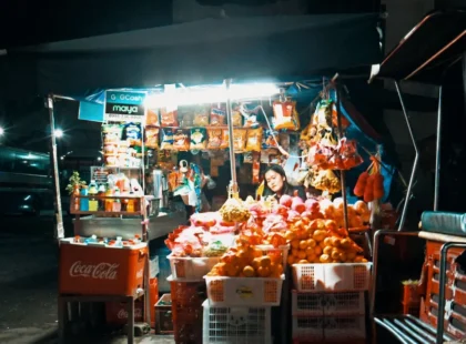 La hoja de coca en los Andes: tradición, mitos y usos reales