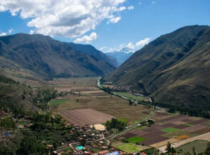 Mercado de Pisac y Chinchero: textiles andinos originales